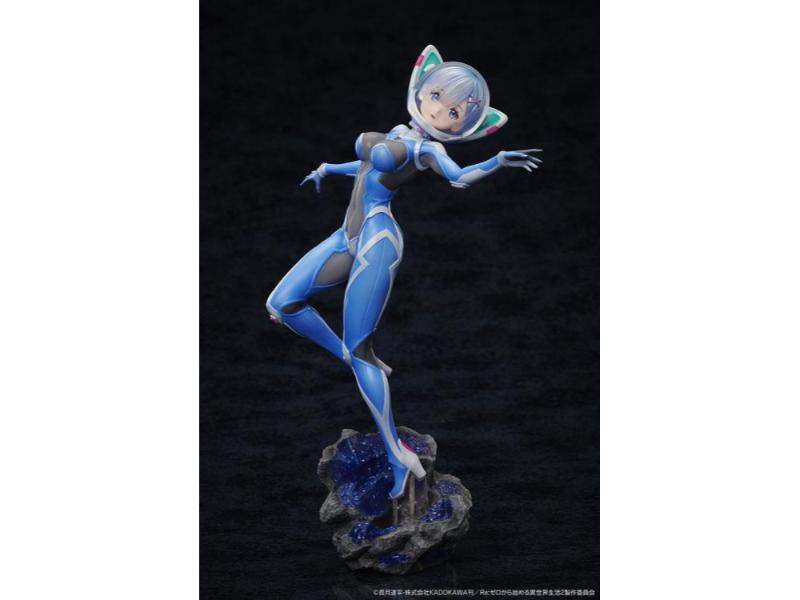 Re:Zero - Rem A×A Sf Spacesuit 1/7 Complete Figure