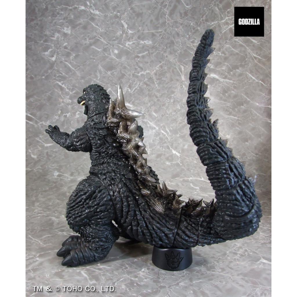 G Saurus Series - Godzilla (2023) Biting The Train Ver