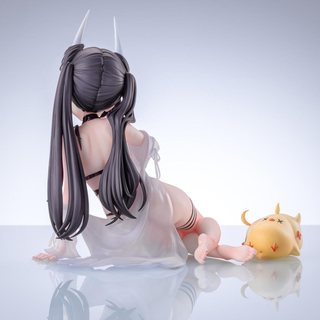 Azur Lane - Hatsuzuki August First Romance Ver. Figurine