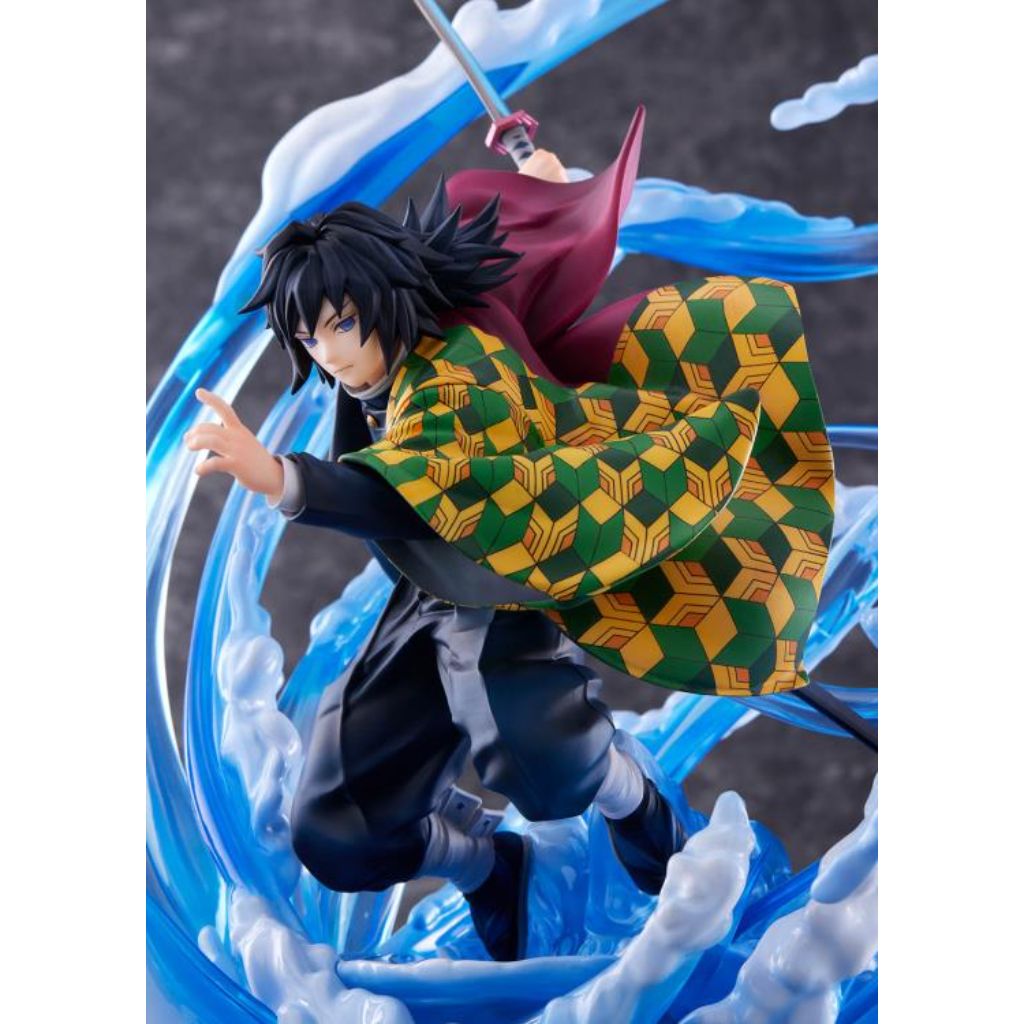 Demon Slayer: Kimetsu No Yaiba - Giyu Tomioka Dx Ver. Figurine