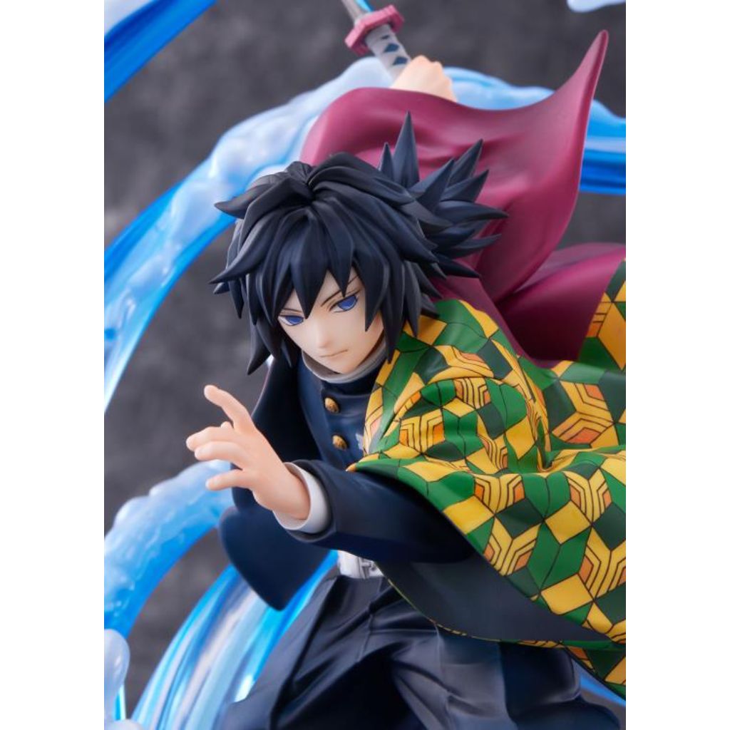 Demon Slayer: Kimetsu No Yaiba - Giyu Tomioka Dx Ver. Figurine