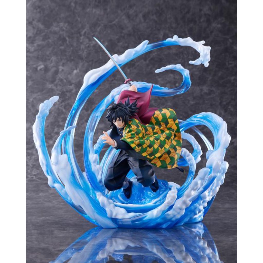 Demon Slayer: Kimetsu No Yaiba - Giyu Tomioka Dx Ver. Figurine