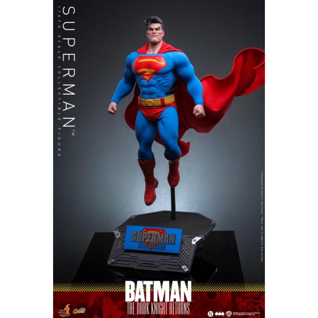 CMS032 Batman: The Dark Knight Returns - 1/6th scale Superman