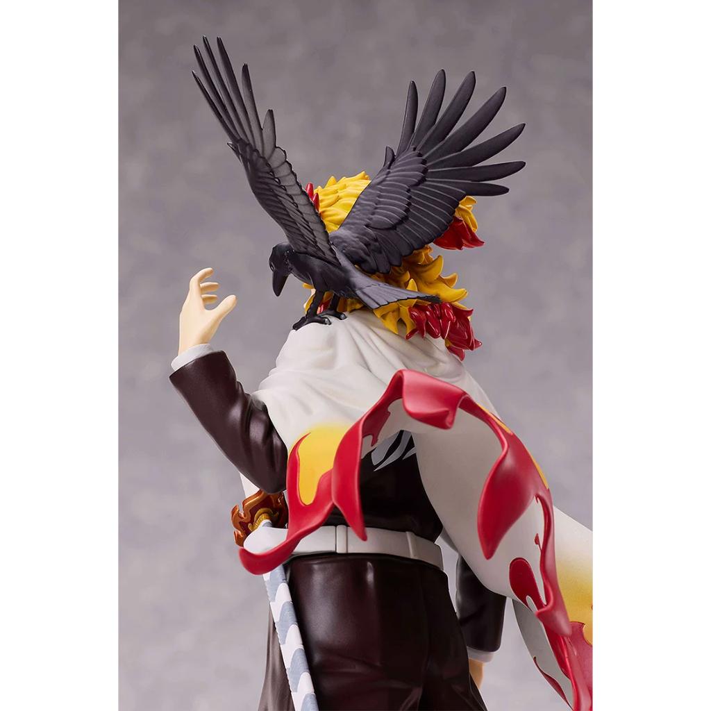 Demon Slayer: Kimetsu No Yaiba - Flame Hashira Kyojuro Rengoku Non-Scale Figure