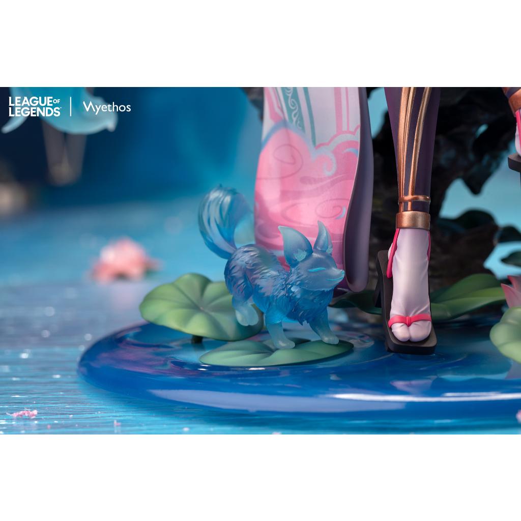 Spirt Blossom - Ahri Figurine