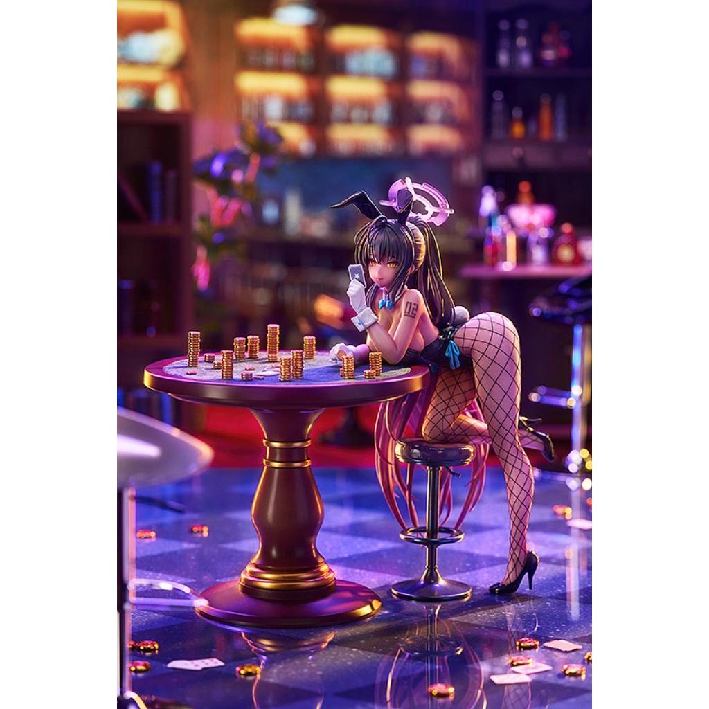Blue Archive - Karin Kakudate (Bunny Girl): Game Playing Ver. Figurine