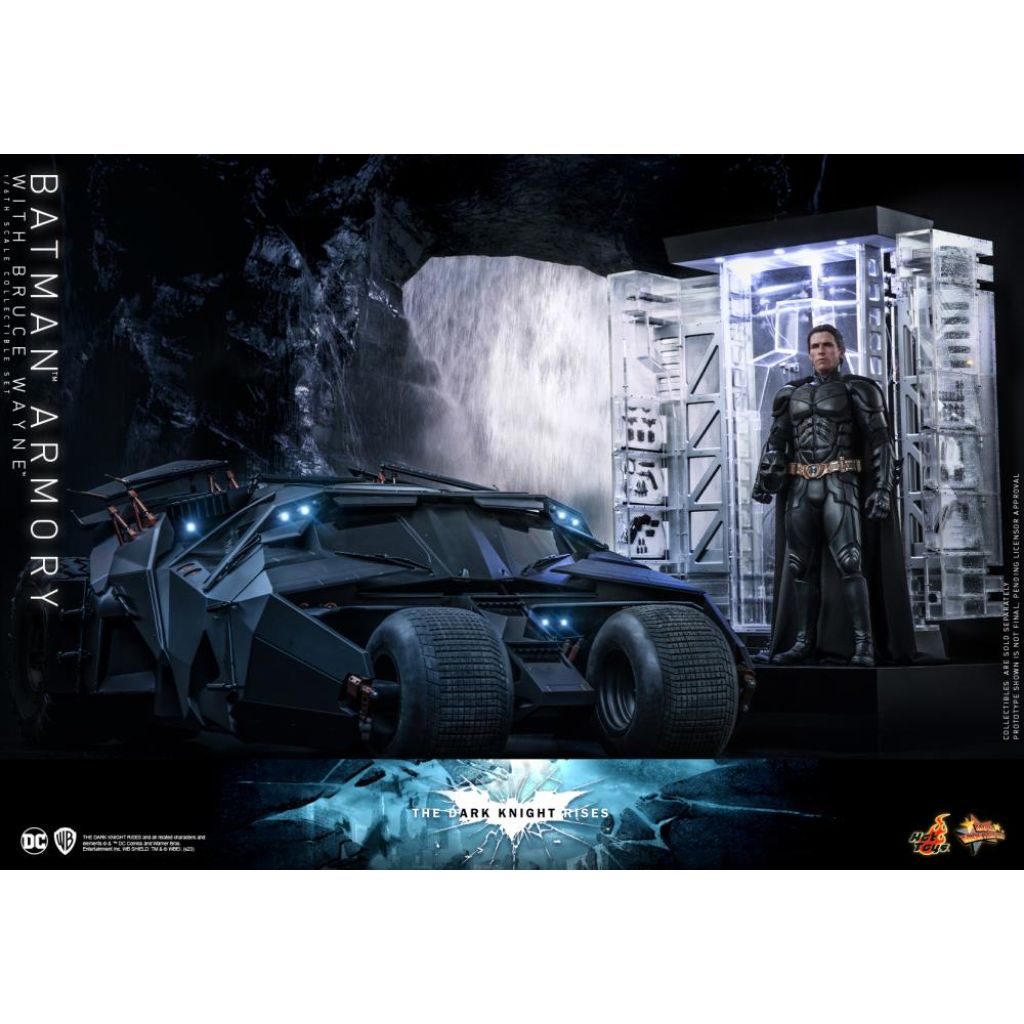 MMS702 The Dark Knight Rises - Batman Armory With Bruce Wayne