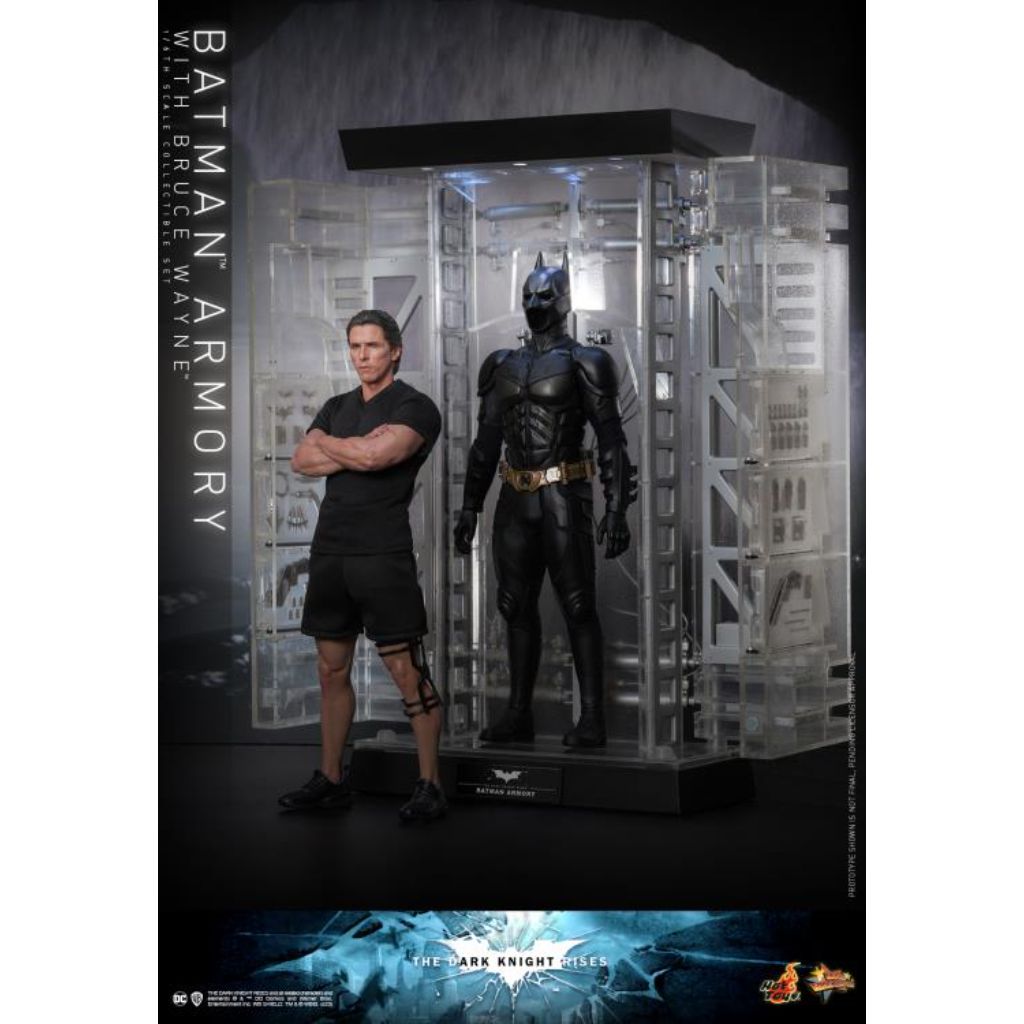 MMS702 The Dark Knight Rises - Batman Armory With Bruce Wayne
