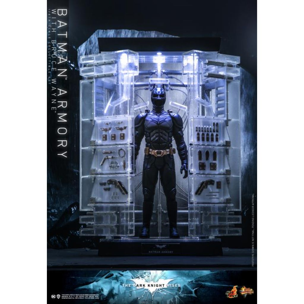 MMS702 The Dark Knight Rises - Batman Armory With Bruce Wayne