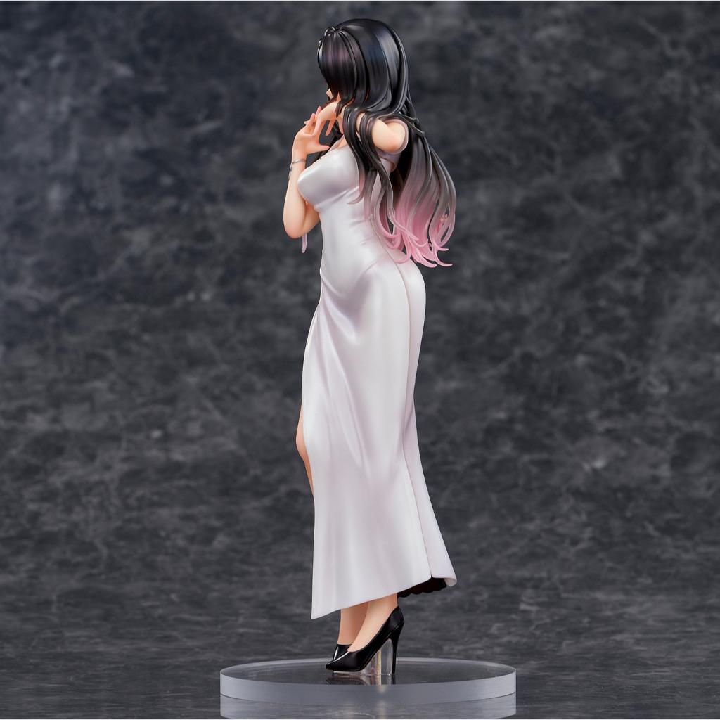 Mai Okuma Illustration - Healing White Chinese Dress Lady Figurine