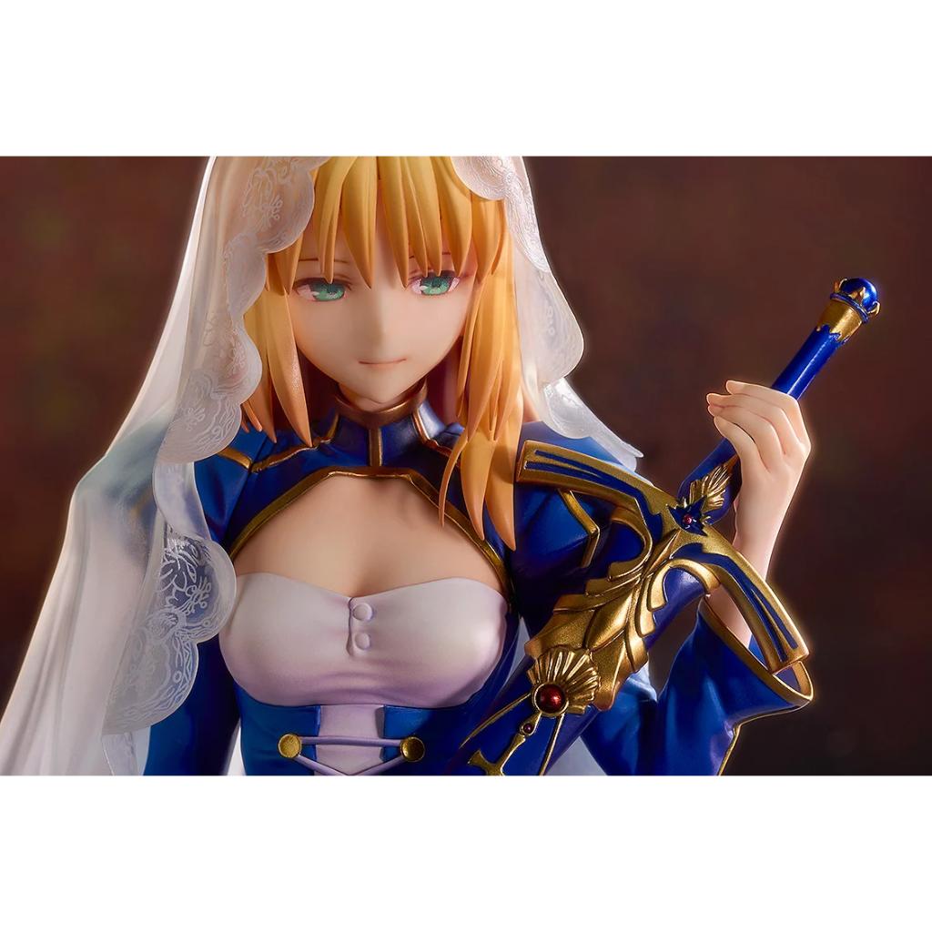 Fate/Stay Night - Saber Garden Of Avalon Figurine