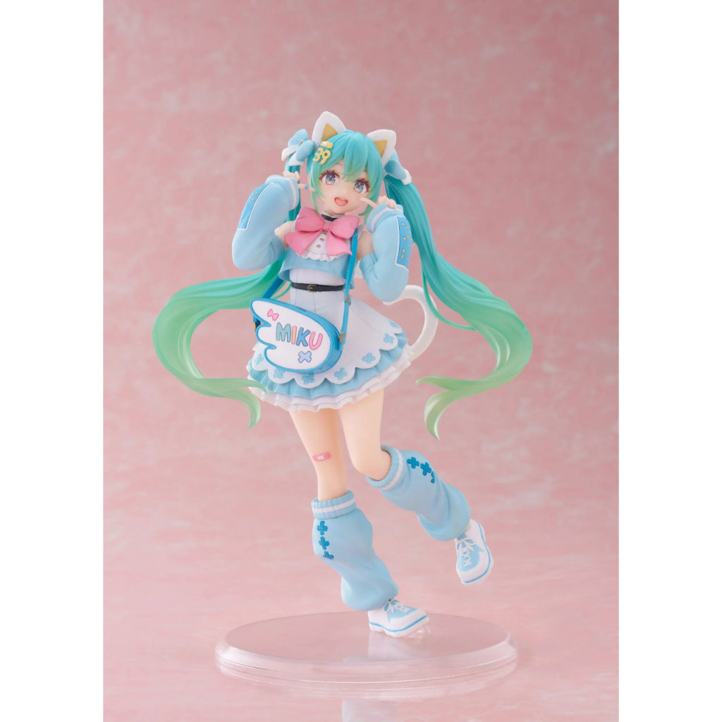 Taito Hatsune Miku Fancy Fashion Figure