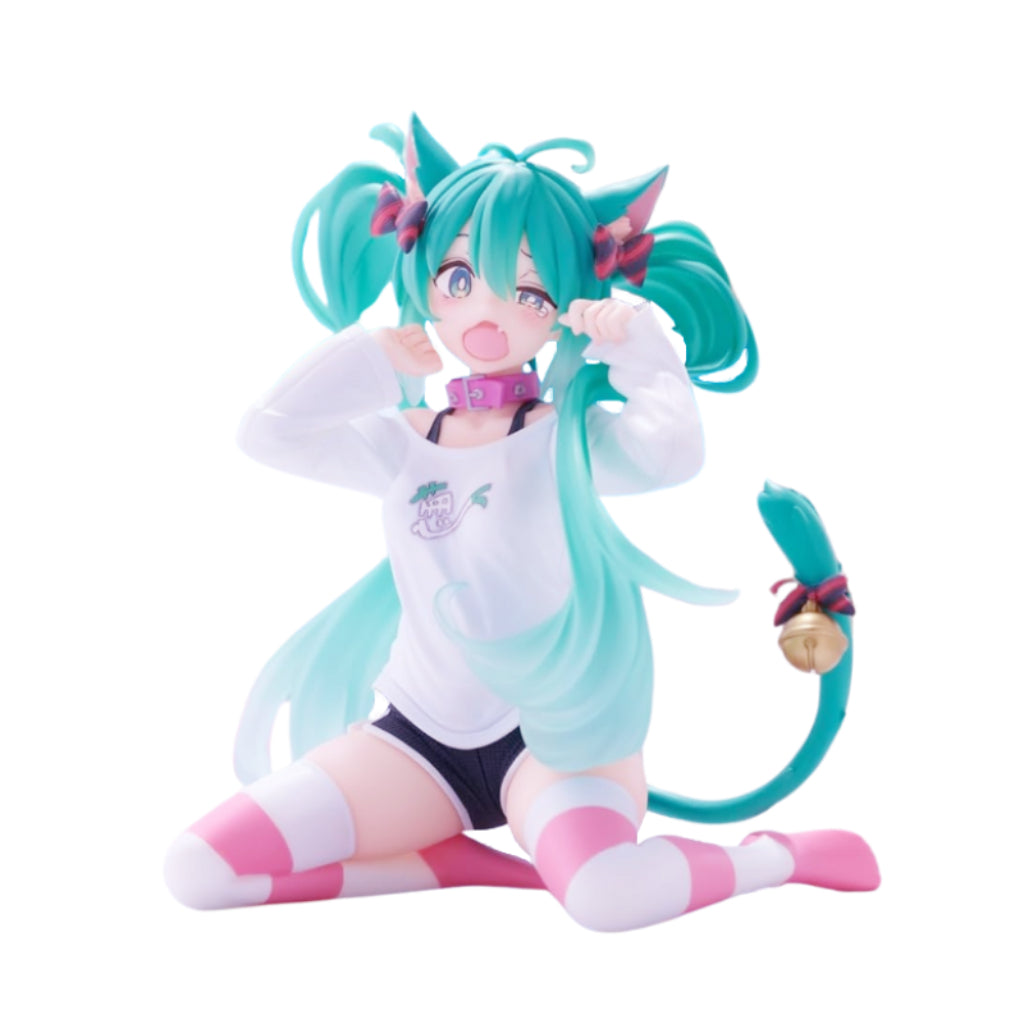Taito Hatsune Miku Cat Ears T-Shirt Ver. Desktop Cute Figure