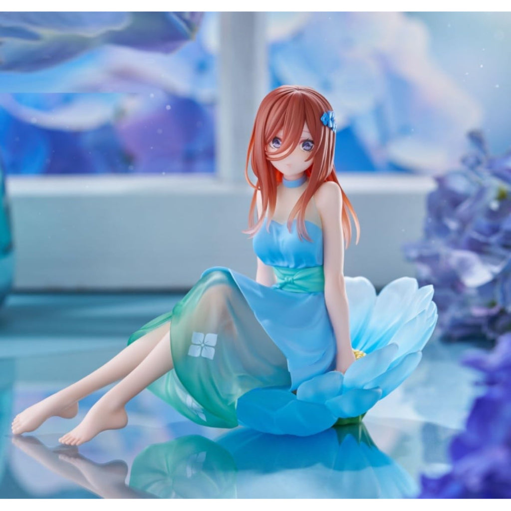 FuRyu Miku Nakano Bloo-me! The Quintessential Quintuplets Figure