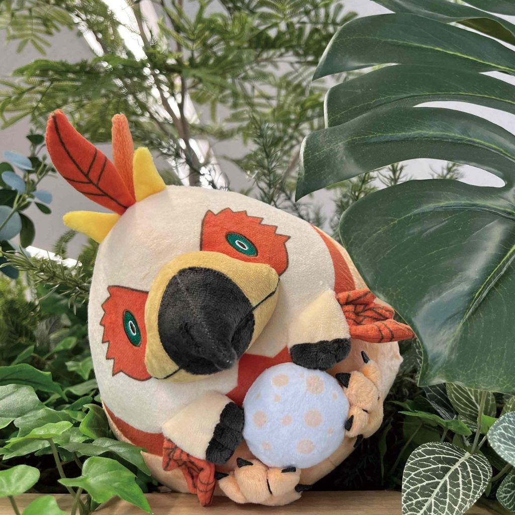 Monster Hunter Fluffy Eggshaped Plush - Kulu-Ya-Ku