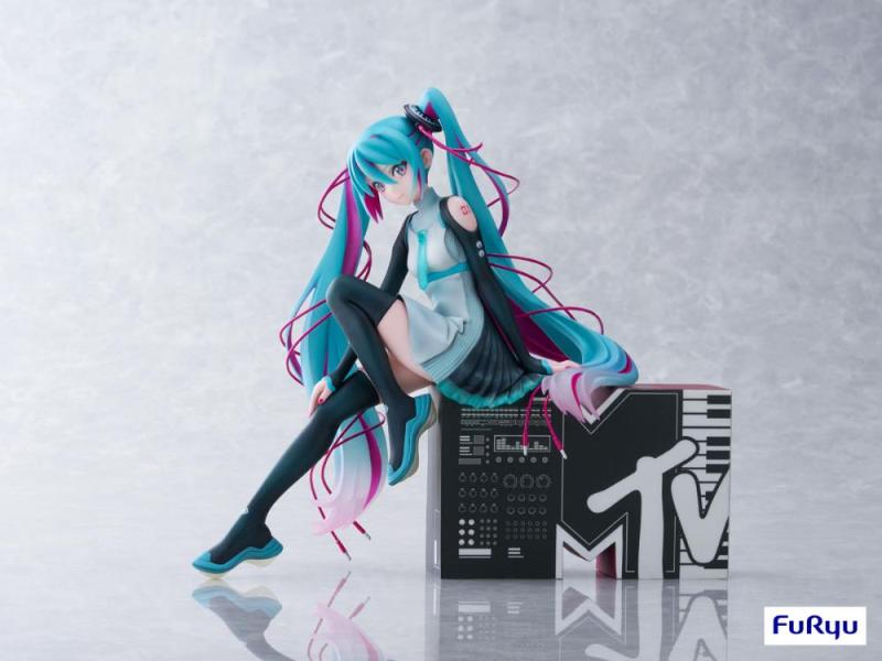 Hatsune Miku × Mtv 1/7 Scale Figure