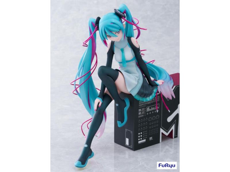 Hatsune Miku × Mtv 1/7 Scale Figure