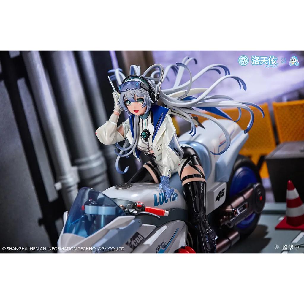 Vsinger Luo Tianyi Retro-Future Storm Driver Ver. 1/7 Complete Figure