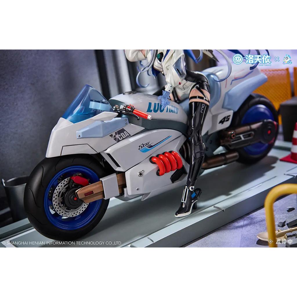 Vsinger Luo Tianyi Retro-Future Storm Driver Ver. 1/7 Complete Figure