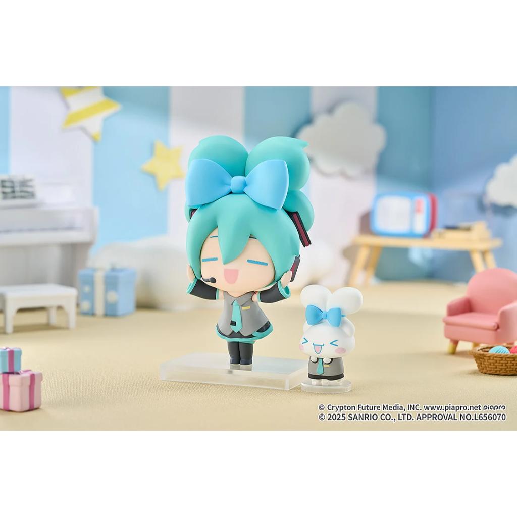 Hatsune Miku X Cinnamoroll Chibi Figure
