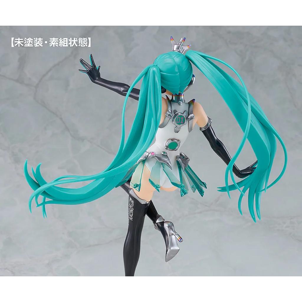 Hatsune Miku GT Project Reincarnation Racing Miku: 2013 Ver.