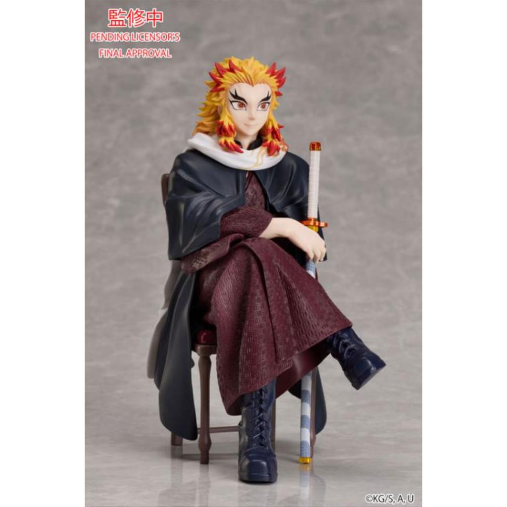 Demon Slayer: Kimetsu No Yaiba - Kyojuro Rengoku Non Scale Figure
