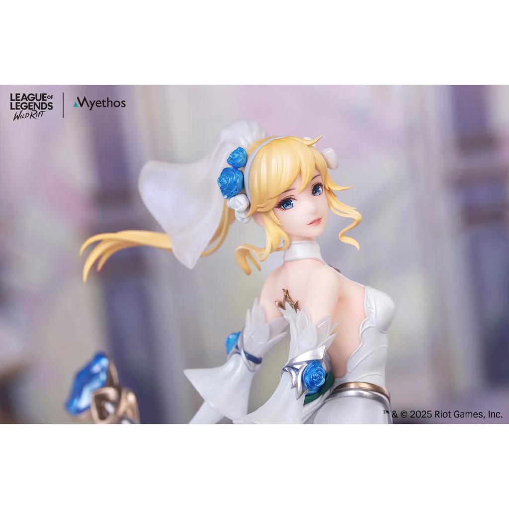 Gift+ League Of Legends: Wild Rift - Crystal Rose Lux Figurine