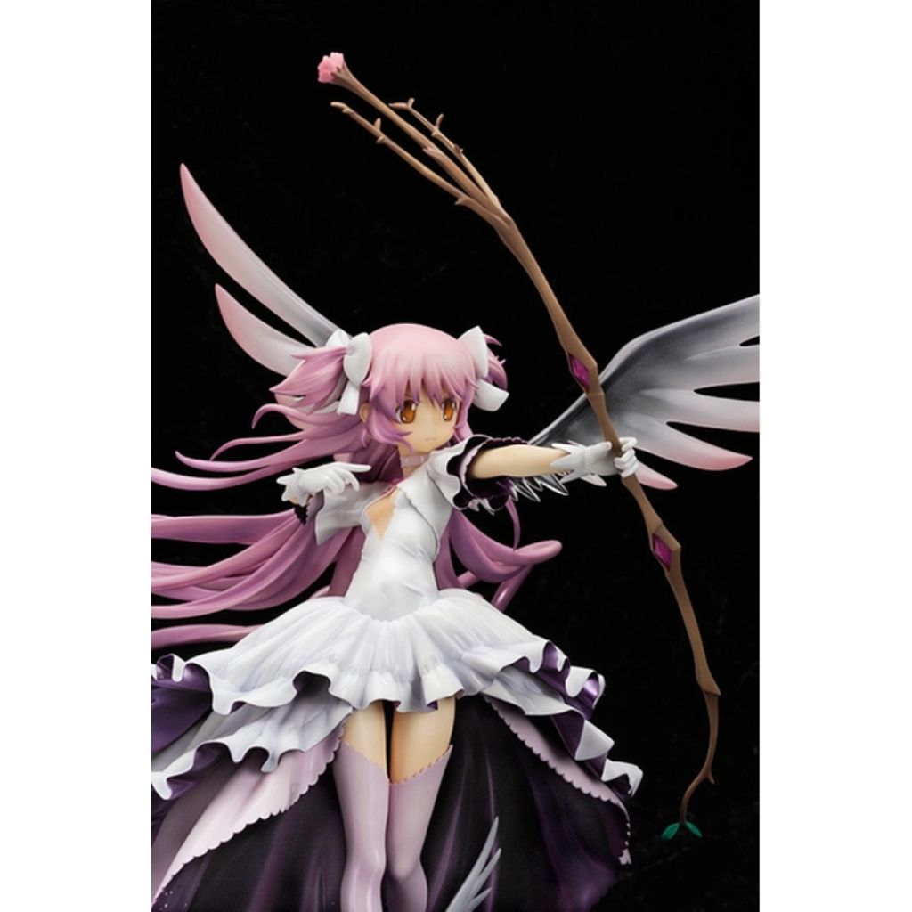 Puella Magi Madoka Magica - Ultimate Madoka Figurine (Reissue)