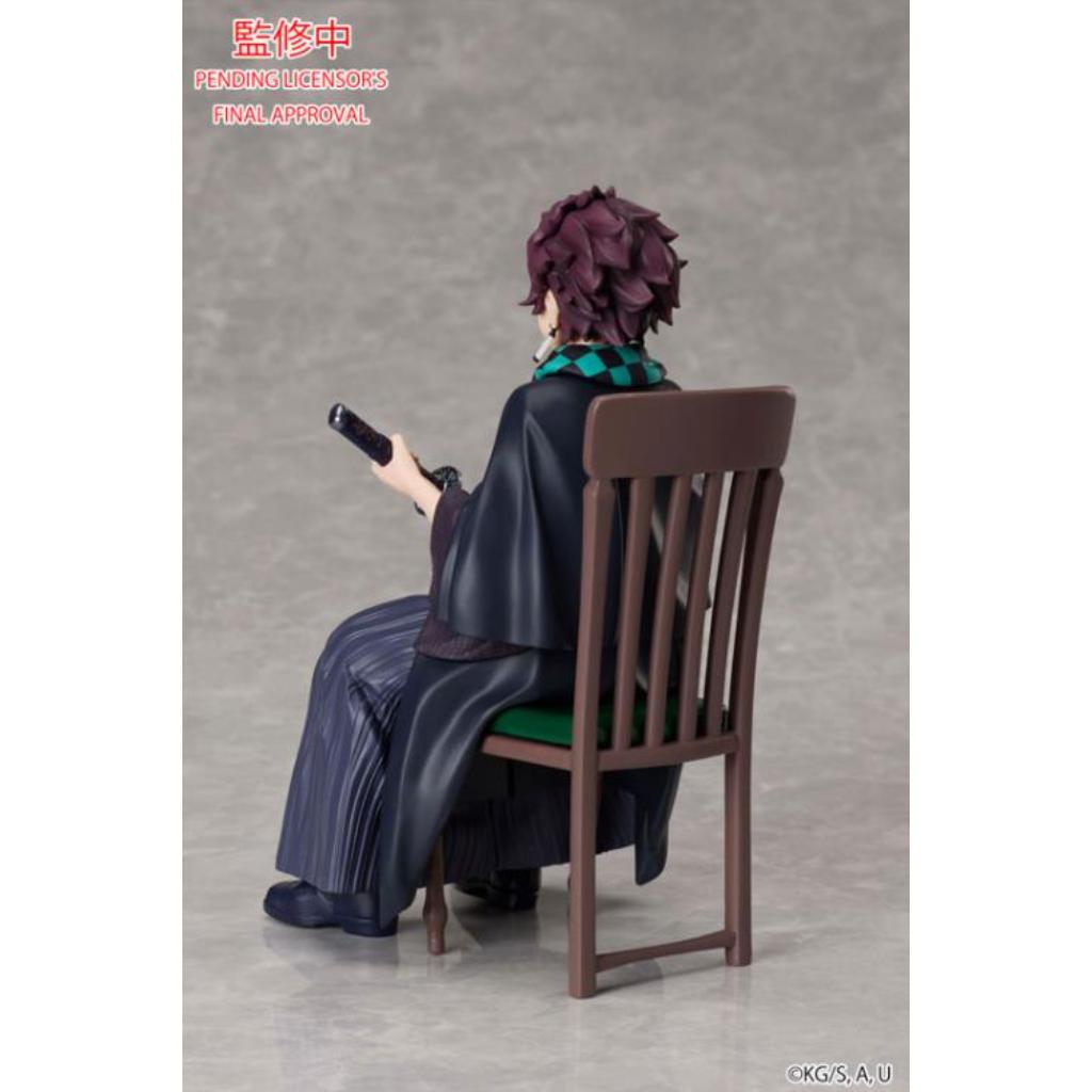 Demon Slayer: Kimetsu No Yaiba - Tanjiro Kamado Non Scale Figure