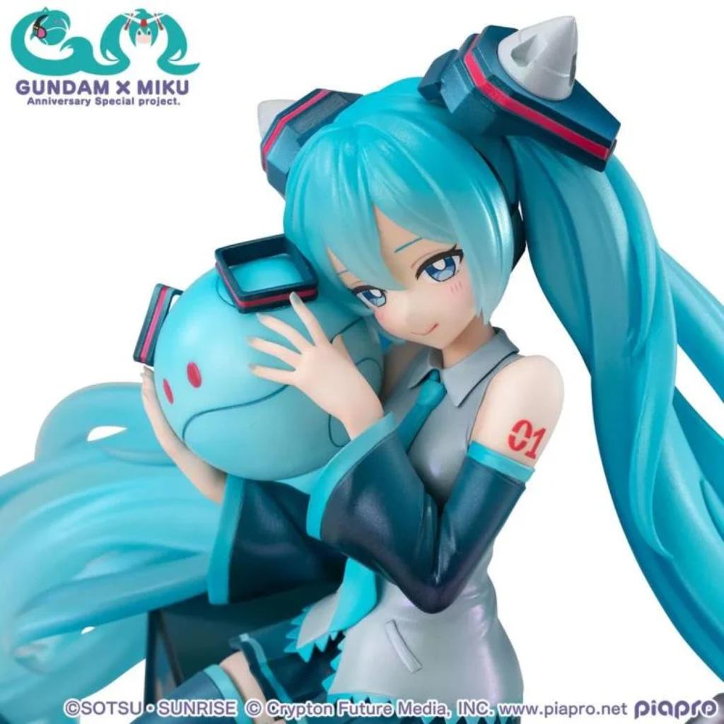 Lucrea Mobile Suit Gundam 45th Anniversary X Hatsune Miku Hatsune Miku X OO Gundam