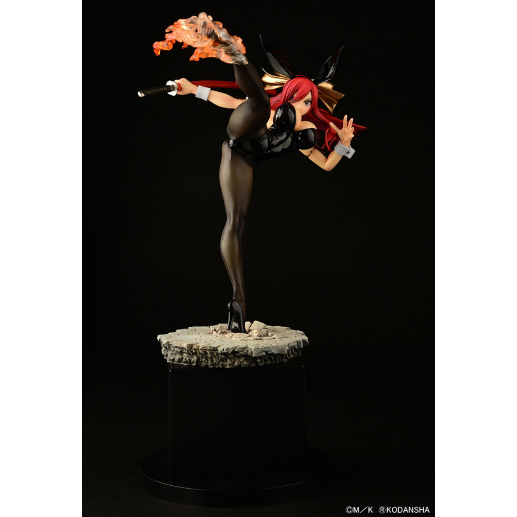 ORCATOYS Fairy Tail - Erza Scarlet High Kick Ver. Black Bunny Figurine