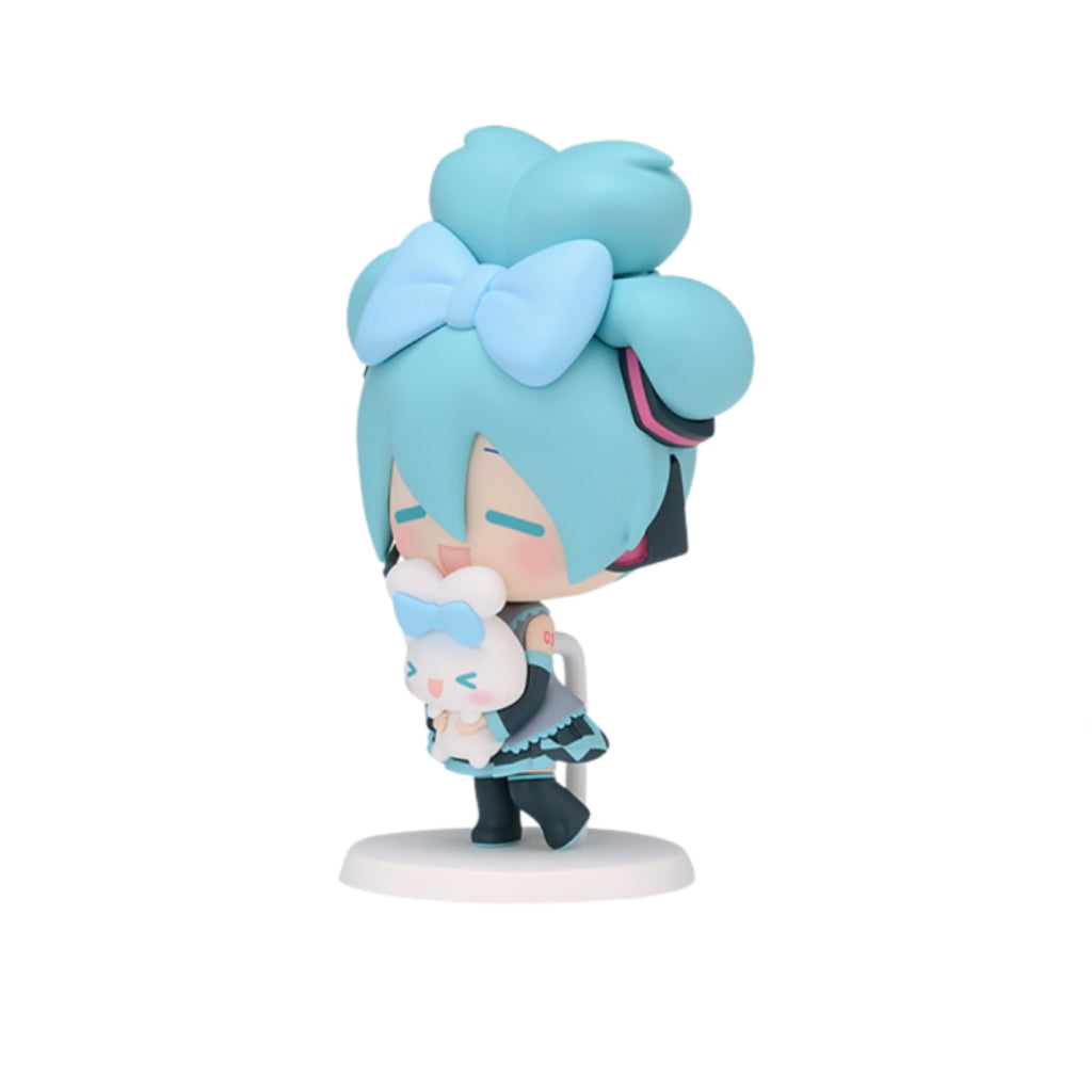 Sega Hatsune Miku x Cinnamoroll (Closed Eyes) Mini Figure