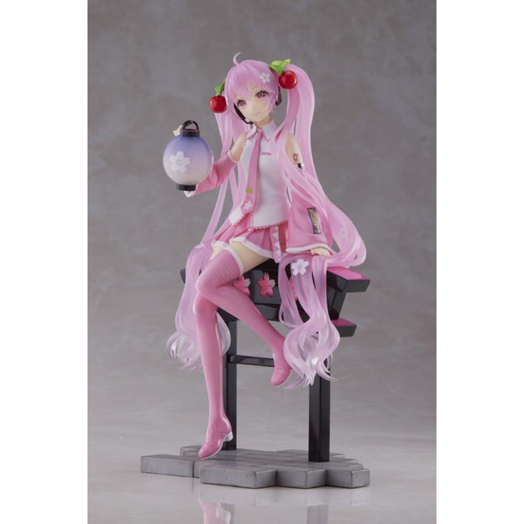 Taito AMP+ Sakura Miku Lantern Ver Figure
