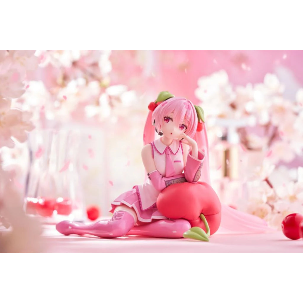 Taito Sakura Miku Cherry Cushion Ver Desktop Cute Figure