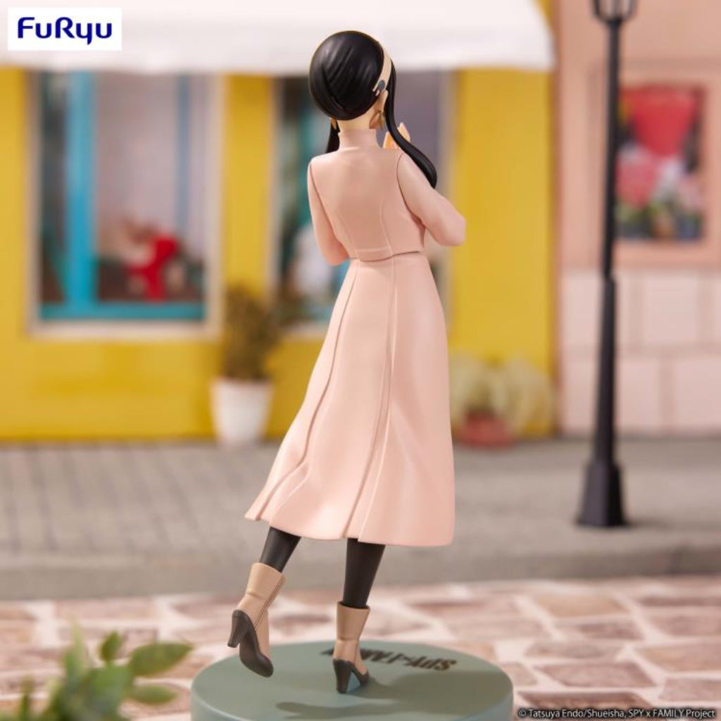 FuRyu Yor Forger Spy x Family Trio-Try-iT Figure