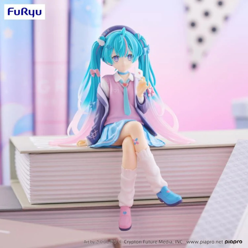 FuRyu Hatsune Miku Love Blazer Navy Ver Noodle Stopper Figure