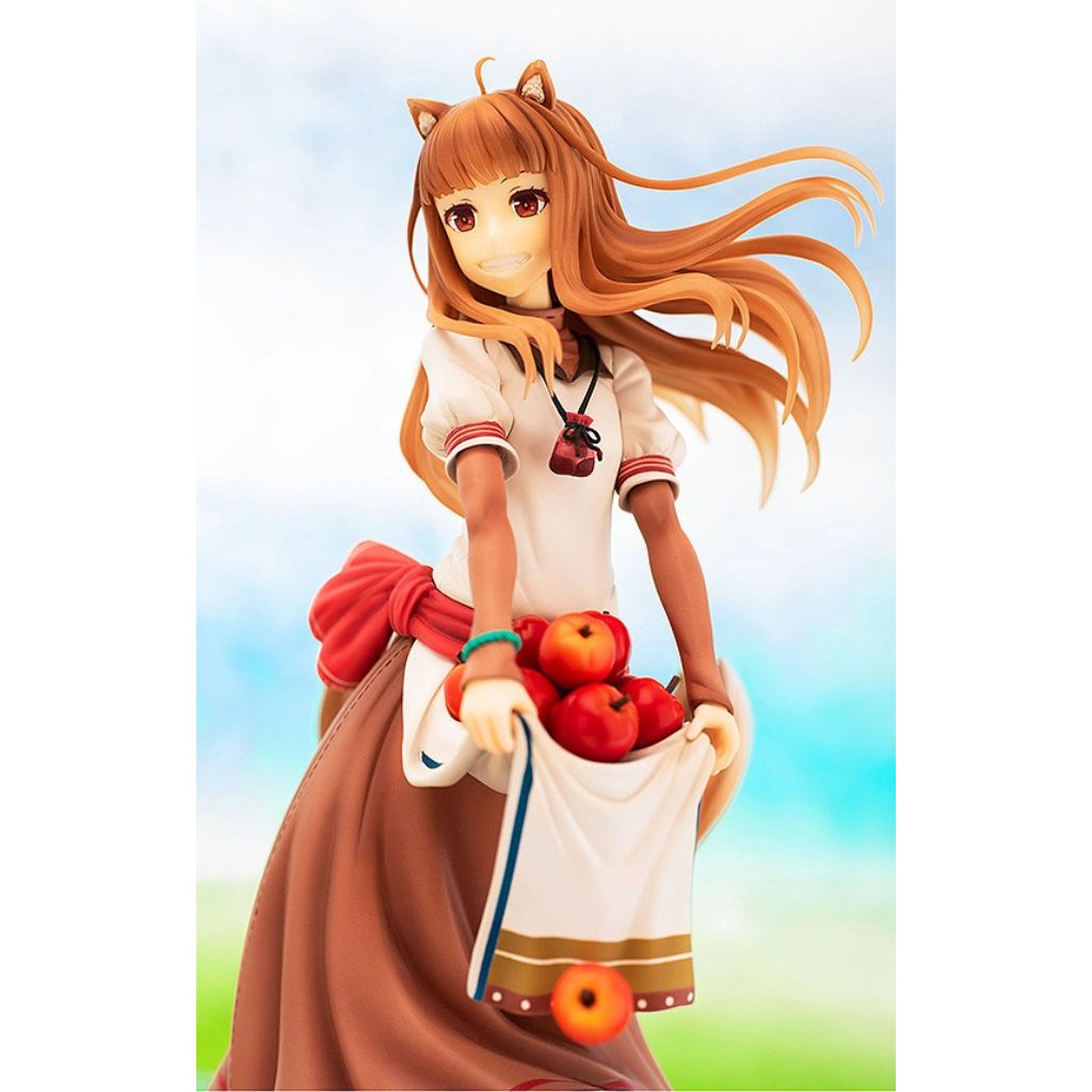Spice And Wolf - Holo: Plentiful Apple Harvest Ver. Figurine (Reissue)