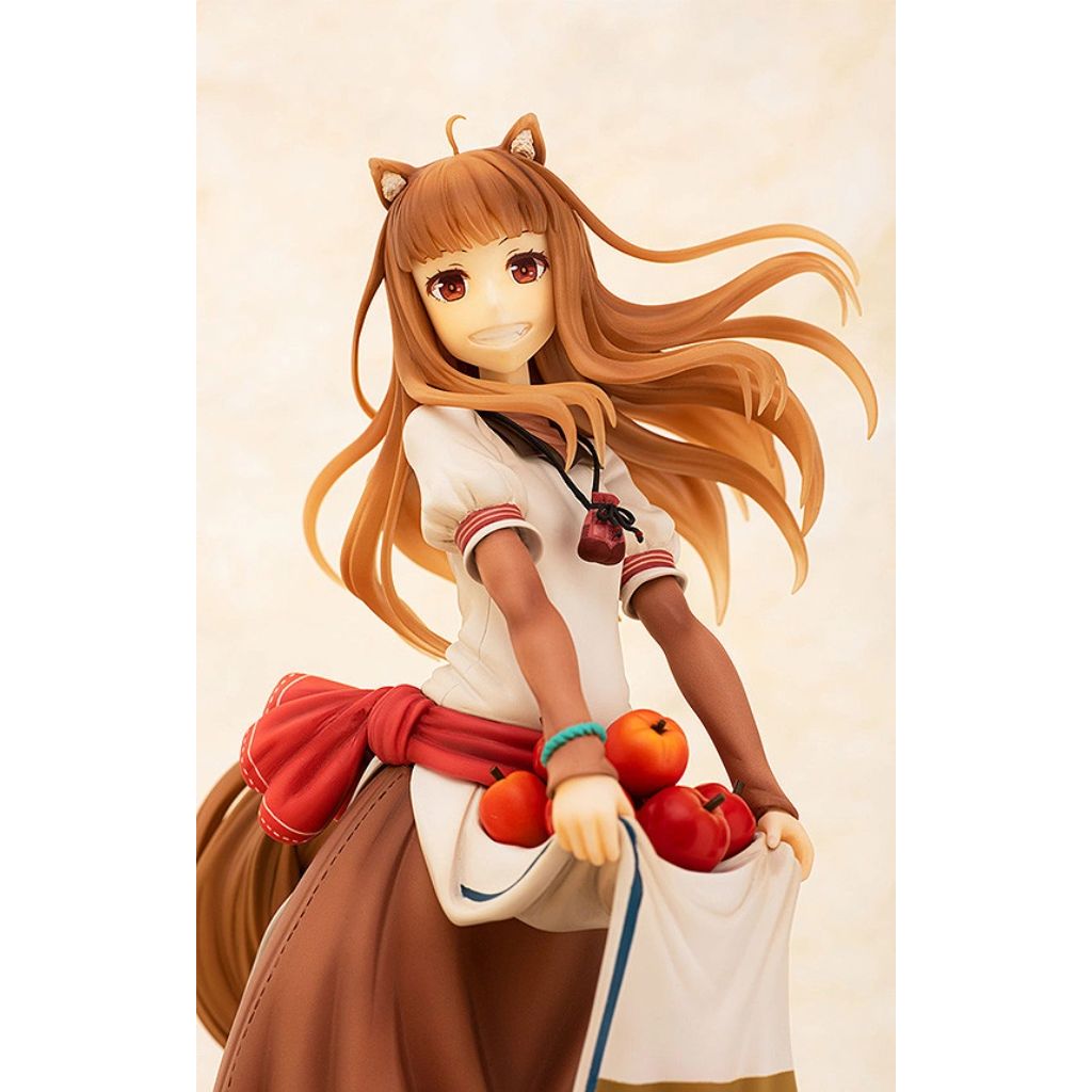 Spice And Wolf - Holo: Plentiful Apple Harvest Ver. Figurine (Reissue)