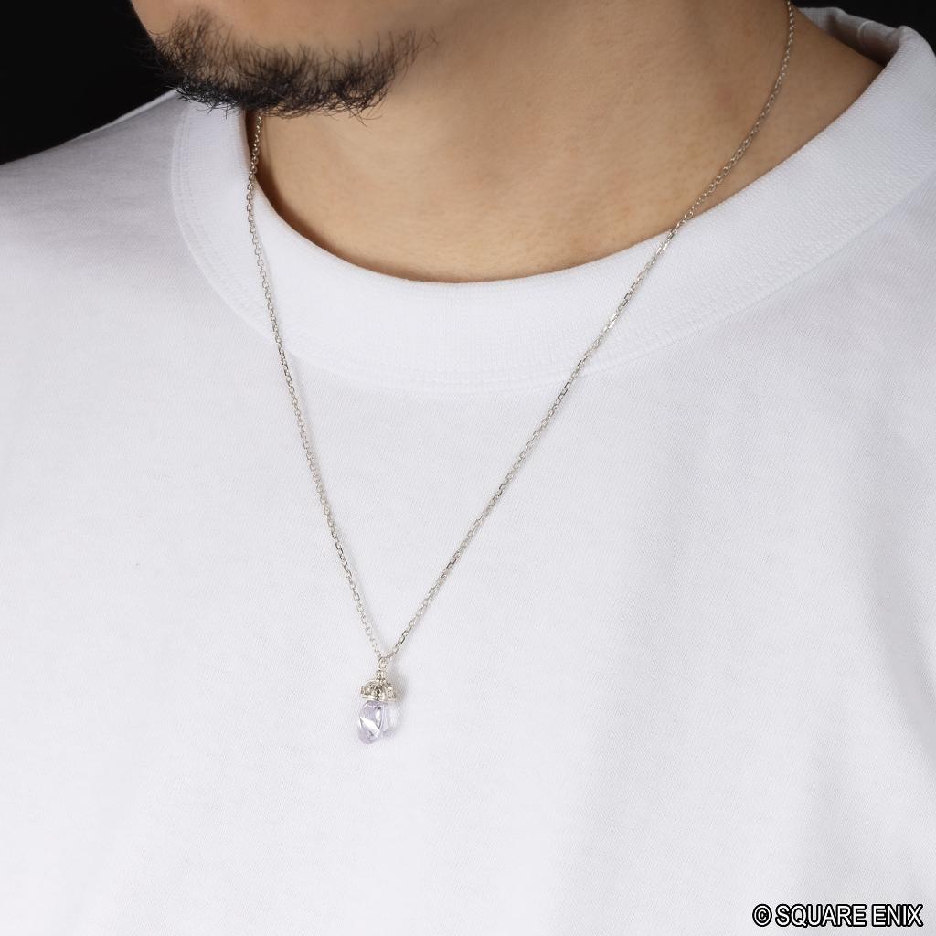 Final Fantasy IX Silver Necklace - Garnet