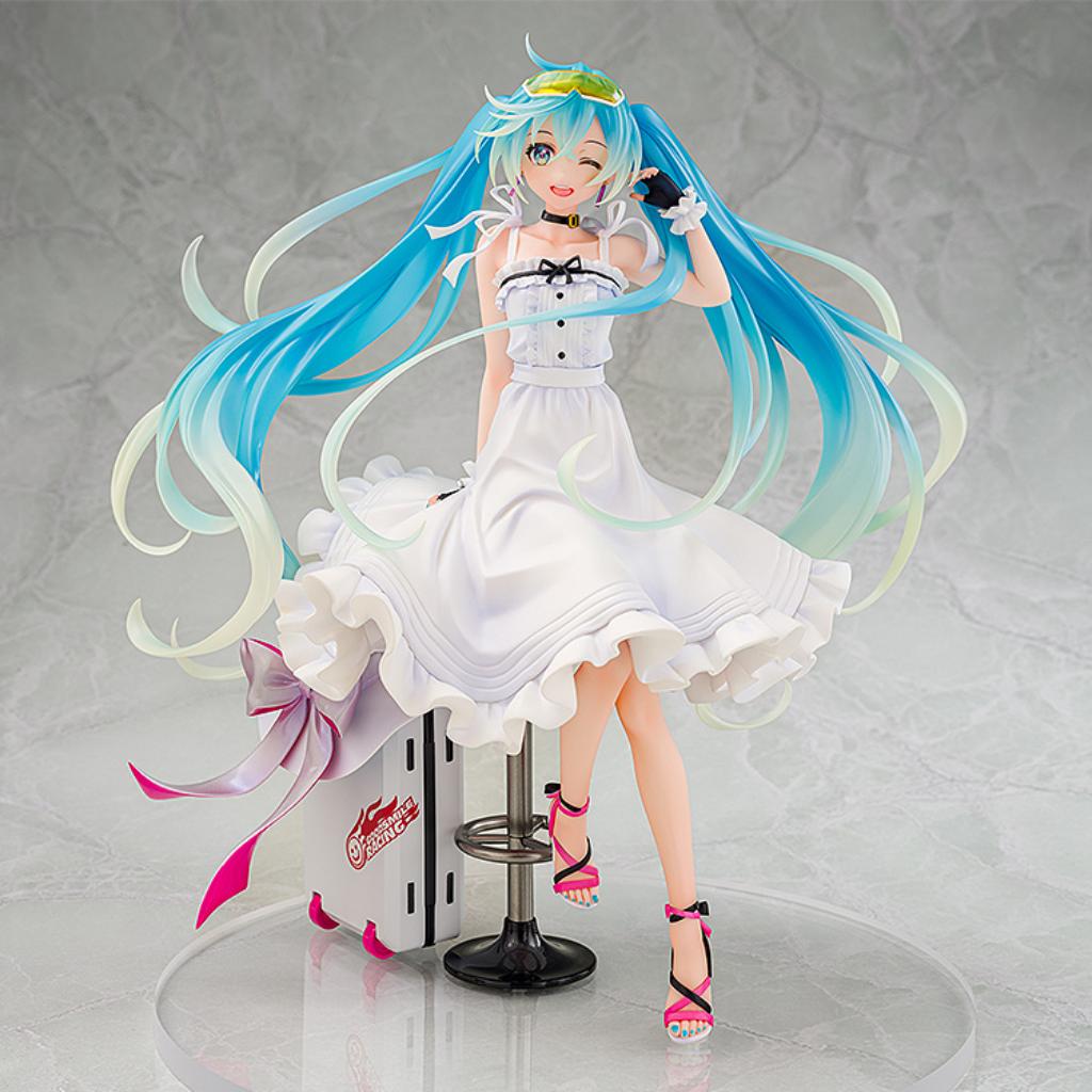 Racing Miku 2021: Vacation Style Ver. Figurine