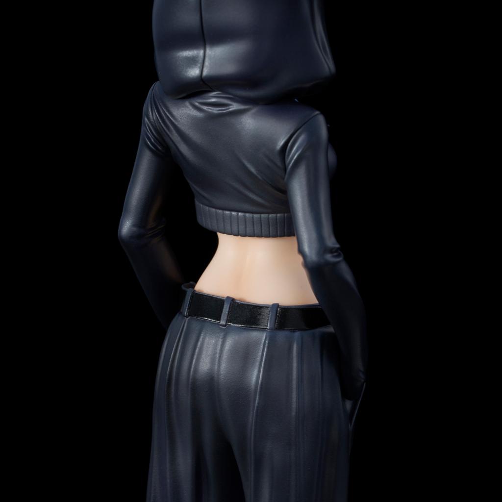 Gridman Universe: Zozo Black Collection - Rikka Takarada Figurine