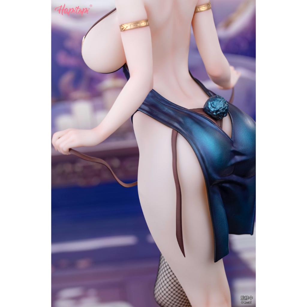 Qi Kai De Sheng Bunny Girl Figurine Illustration By Machi