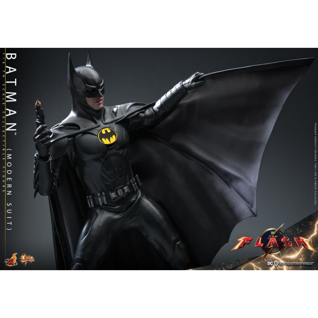 MMS712 The Flash - 1/6th scale Batman (Modern Suit)