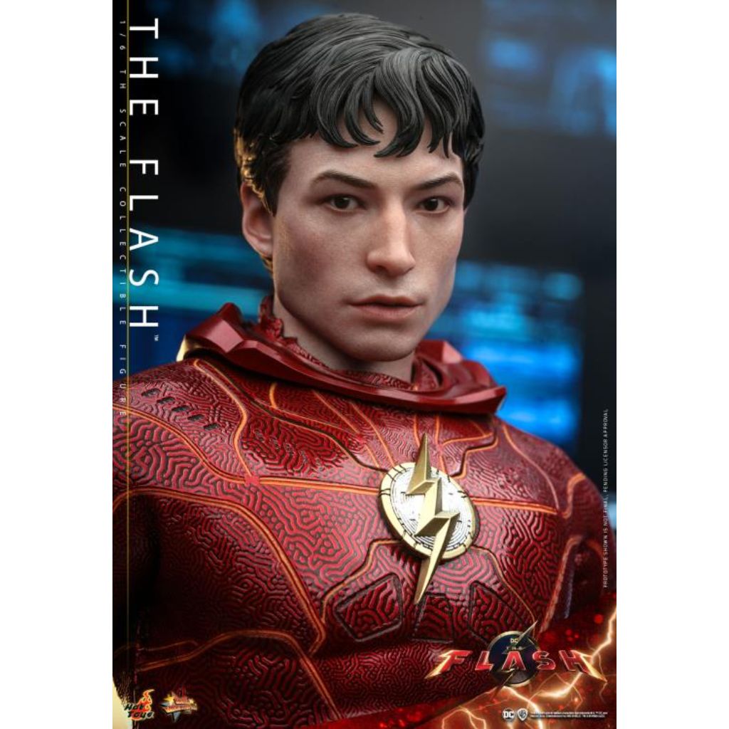 MMS713 The Flash - 1/6th scale The Flash
