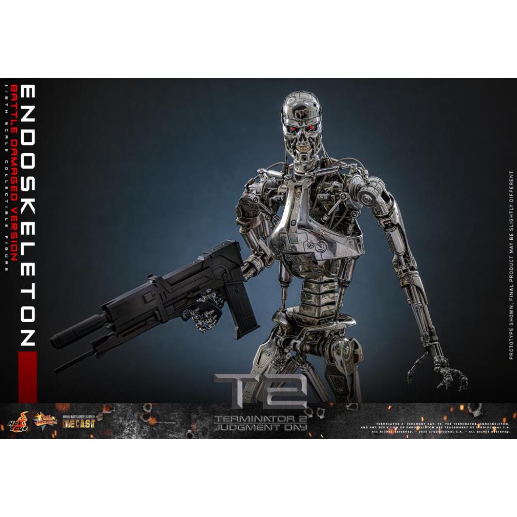 MMS840D77 - Terminator 2: Judgment Day - 1/6th scale Endoskeleton (Battle Damaged Version) Collectible Figure