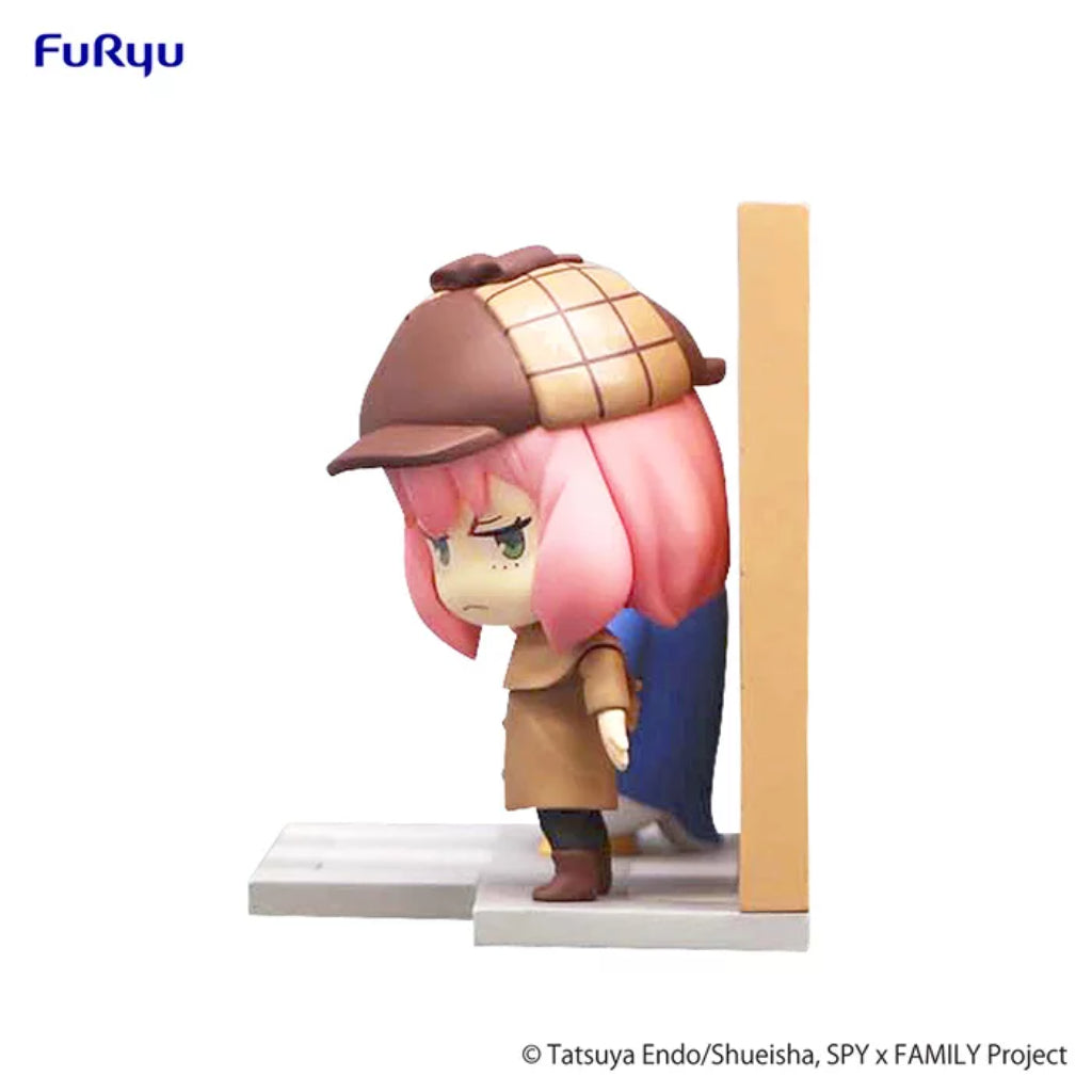 FuRyu Anya Forger X Penguin SPYxFAMILY Hold Figure Mini