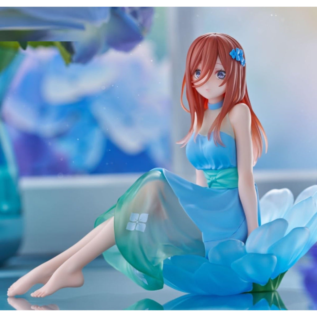 FuRyu Miku Nakano Bloo-me! The Quintessential Quintuplets Figure