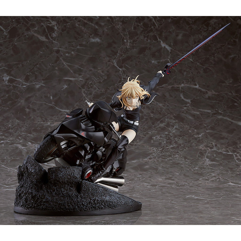 Fate/Grand Order - Saber/Altria Pendragon (Alter) & Cuirassier Noir Figurine (Reissue)