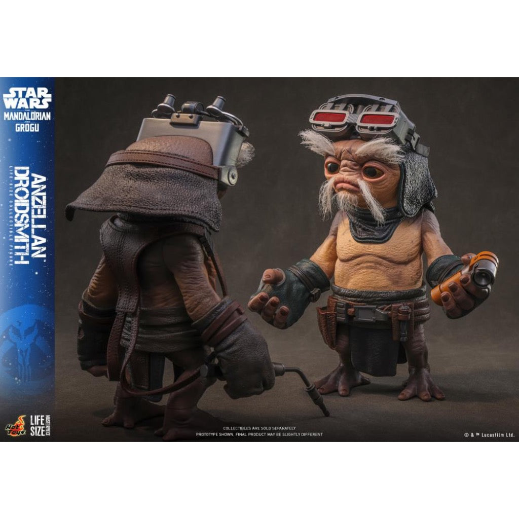 LMS017 The Mandalorian and Grogu - Anzellan Droidsmith Life-Size Collectible Figure