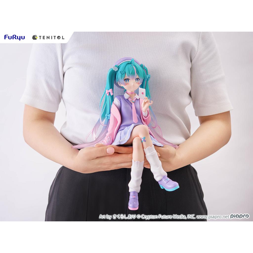 Hatsune Miku Big Noodle Stopper Figure Love Blazer